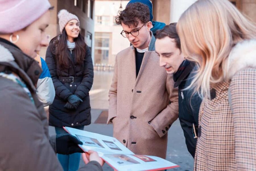 Milan Highlight and Hidden gems Private Tour - Starting at Piazza dei Mercanti: The Historic Heart of Milan