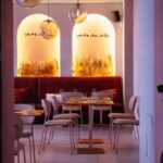 Milan: Italian Seafood Experience with Welcome Wine - Gente che Milano: A Contemporary Setting for Seafood Dining