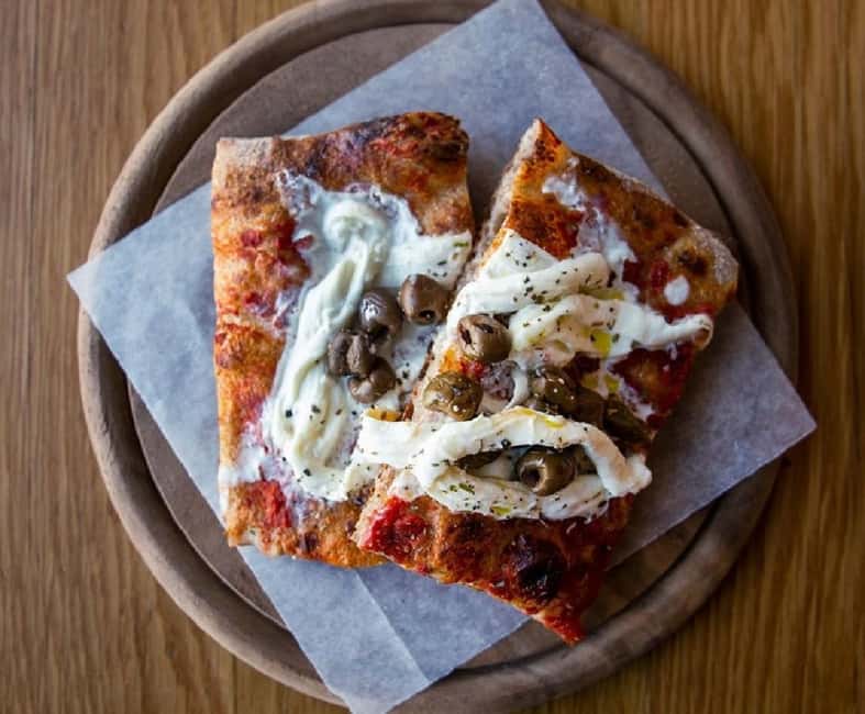 Milan: Street Food Tour with a Full Italian Food Experience - Exploring Milan’s Trendy Bars and Historic Eateries