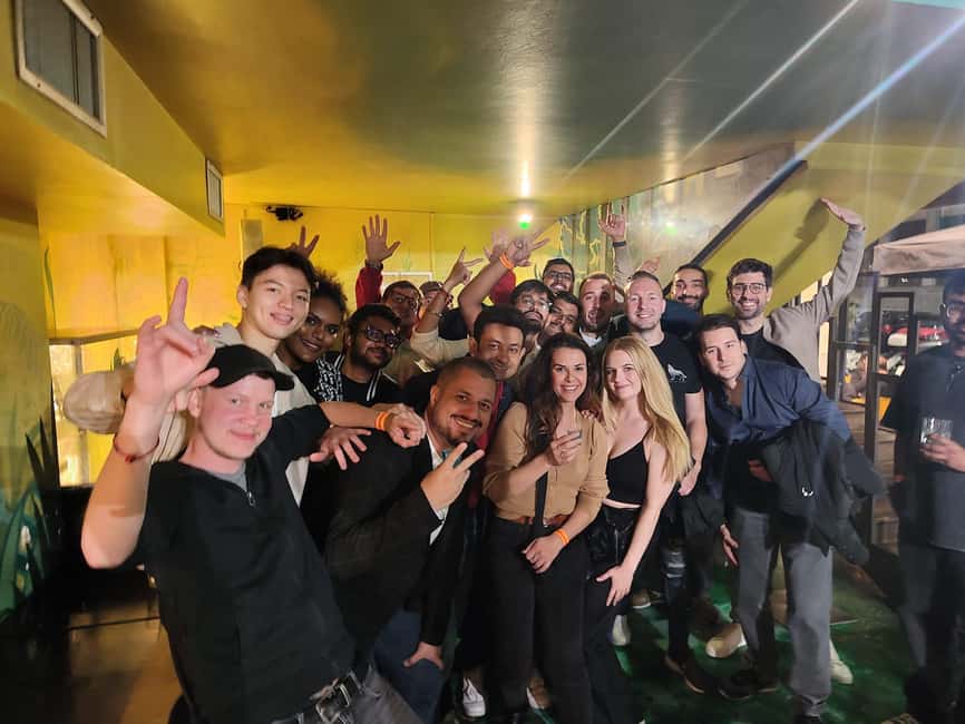 Milan: Ultimate Bar Crawl with Shots and VIP Club Access - Starting Point Inside Ostello Bello in Milan City Center