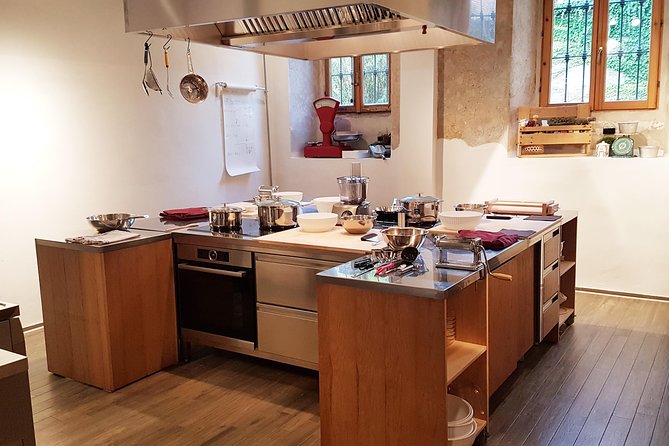 Milano The Art of Making Pasta with Italian Chef - Making Pasta in the Heart of Milan