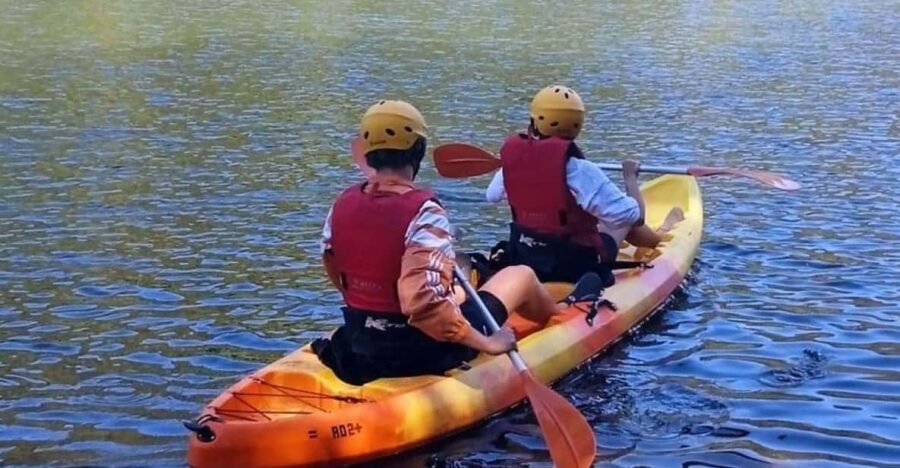 Minho: Kayak Tour with Professional Guide - Guided Kayaking Along the Minho River with a Professional Guide