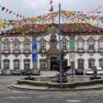 Minho Tour small group, Braga, Ponte de Lima, Viana, Vinho Verde Winery & Lunch - Savoring a Traditional Lunch in Ponte de Lima