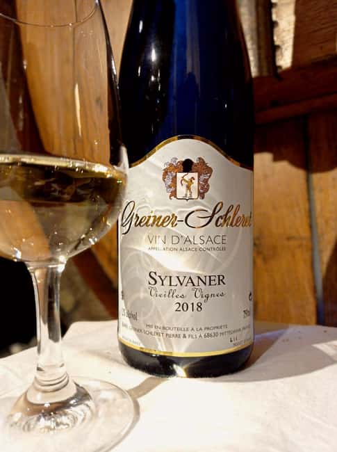 Mittelwihr: Cellar tour and tasting of 5 wines - Exploring Mittelwihr’s Family Winery