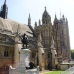 Mob Revenge in Westminster: Self-Guided Crime Puzzle Walk - Starting Point: Westminster Abbey