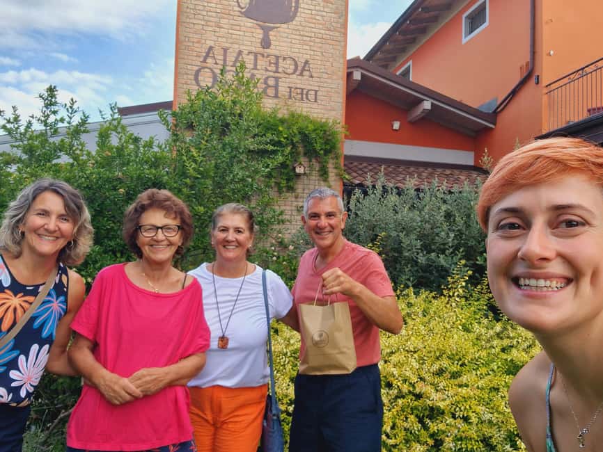 Modena: Traditional Balsamic Vinegar Tour and EVO Oil Tasting - Starting at the Historic Acetaia dei Bago in Vignola