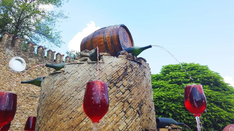 Moldova: Wine tour to Miletii Mici cellar with Tasting - Scenic Drive from Chiinu to Miletii Mici