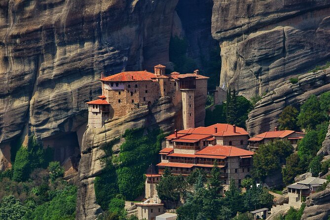 Monasteries of Meteora UNESCO Site Private Tour from Athens - Scenic Drive from Athens to Meteora