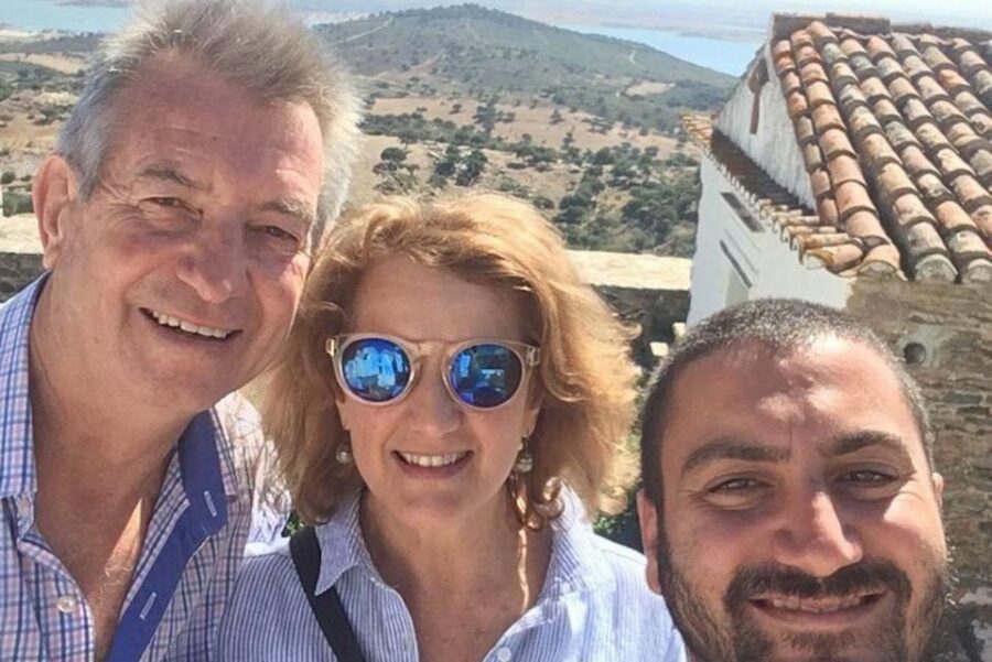 Monsaraz and Wine guided tour from Évora - Visiting the Pottery Village of San Pedro do Corval