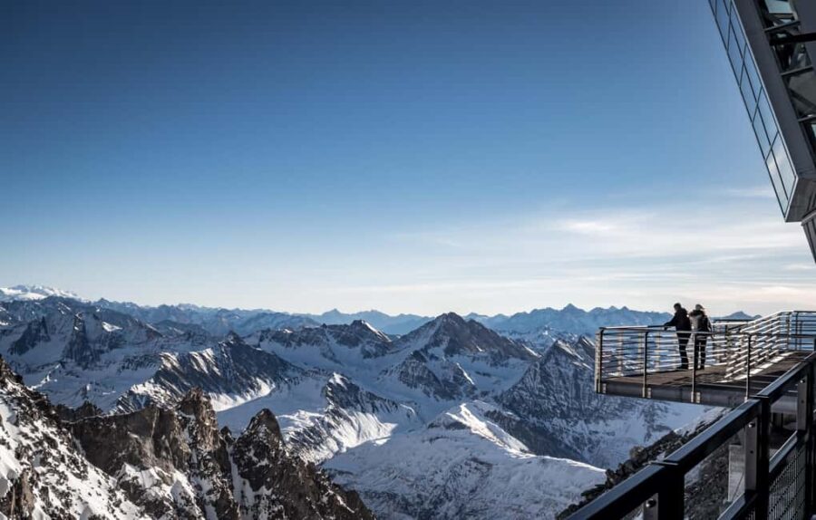 Mont Blanc Skyway Experience Cable Car & Lunch - The Pavillon du Mont Fréty: Mid-Station with Gourmet Mountain Cuisine
