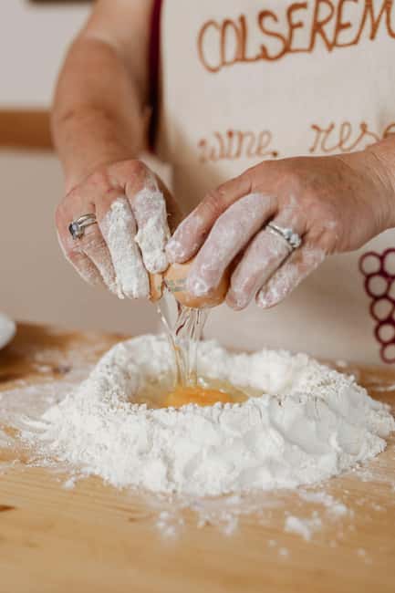 MONTALCINO : Pasta Class with Brunello Tasting and Lunch - Making Tuscan Pasta by Hand