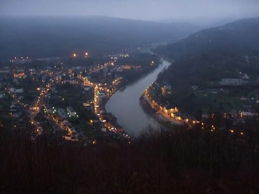Monthermé: wild hike along the Meuse crests and its viewpoints - Starting Point in Monthermé and Meeting Arrangements