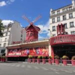 Montmartre Walking Tour with a Local Guide - Exploring Montmartre’s Artistic Past and Present