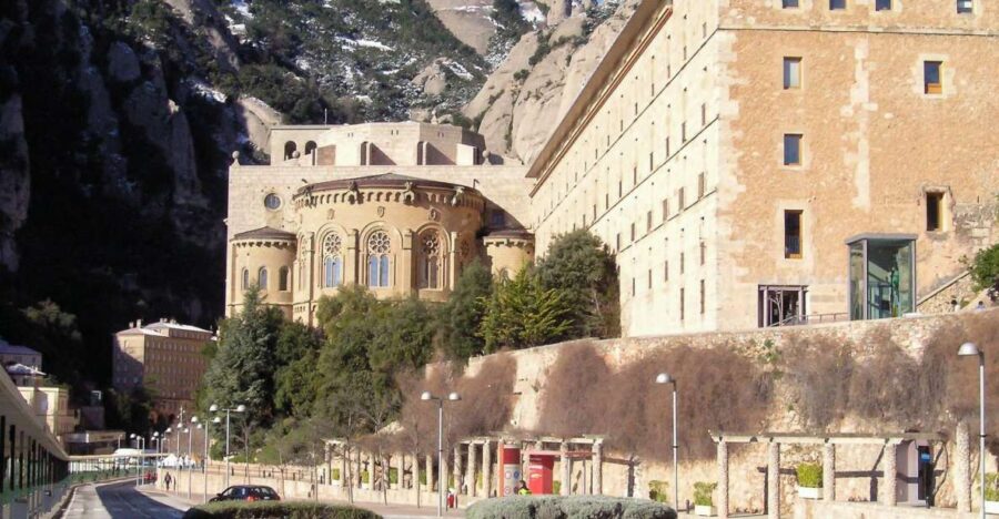 Montserrat: 6-Hour Tour with a Choice of 3 Levels of Hiking - How the Tour Starts and Ends in Barcelona