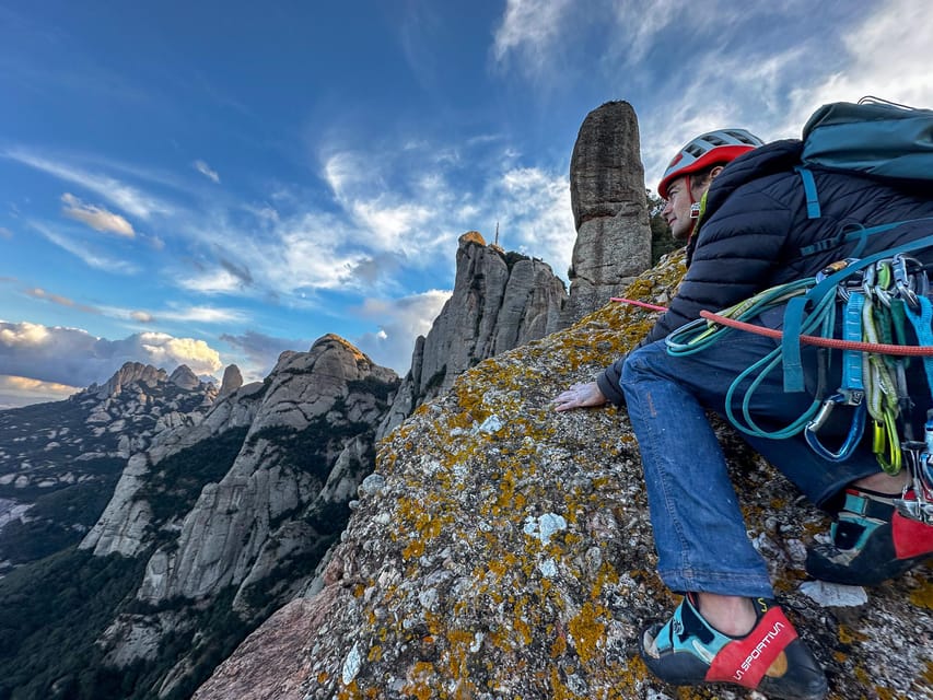 Montserrat: Rock climbing in a magical environment. - Logistics and Meeting Points