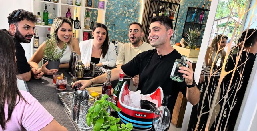 Monza: mixology experience with Lisander: discover and make cocktails - The Venue: BEA Bartender Evolution Academy in Seregno