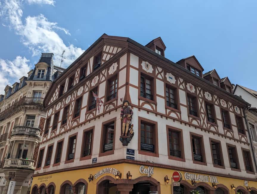 Mulhouse: Highlights Walking Tour with a local guide - Starting Point: In front of the Schweissdissi Statue