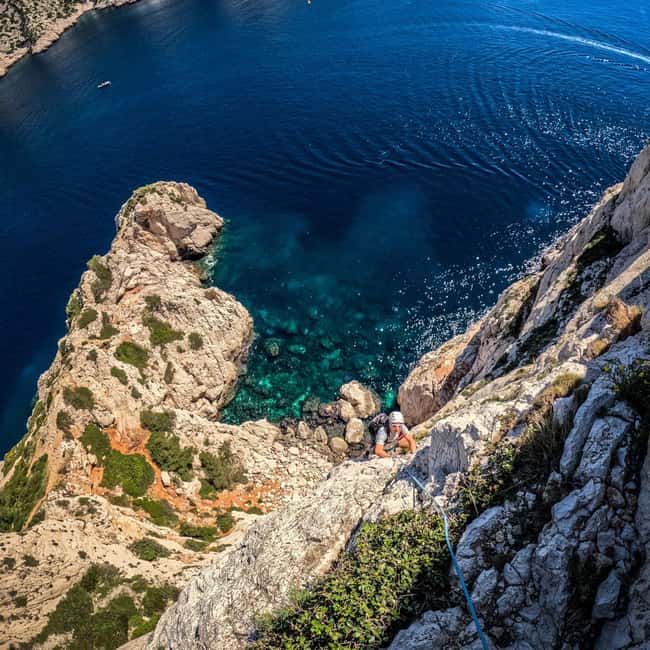 Multi Pitch Climb Session in the Calanques near Marseille - Climbing in the Calanques National Natural Park