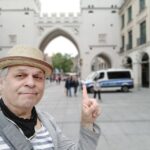 Munich: Bavarian Beer Walking Tour with Samples - Starting Points at Karlstor or the Bier- und Oktoberfestmuseum