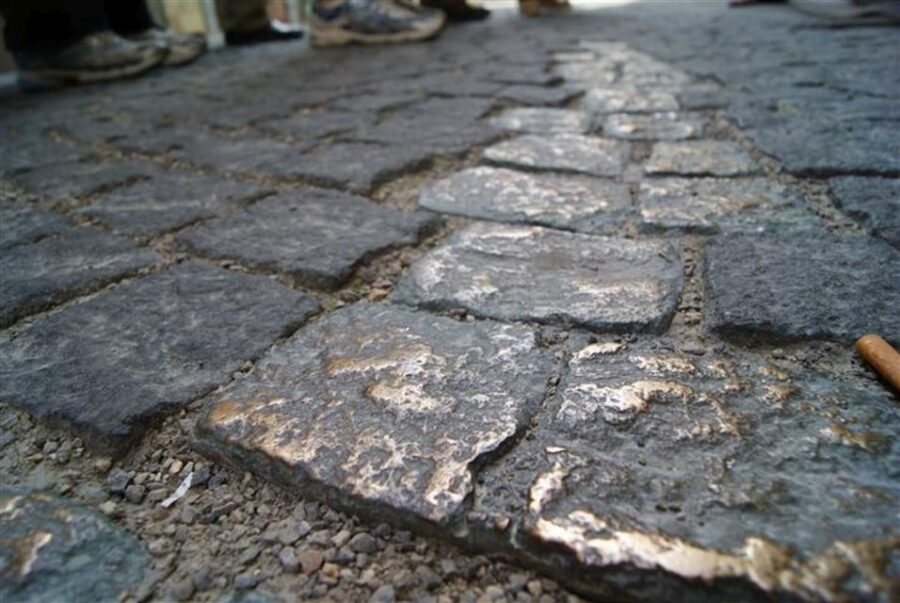 Munich: Birthplace of the Third Reich Guided Walking Tour - Visiting Munich’s Historic Beer Halls and Early Nazi Gatherings