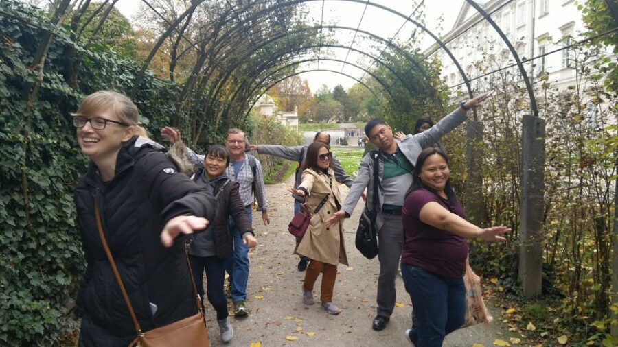 Munich: Day Trip to Salzburg with flexible return - The Small Group Experience with a Local Artist Guide