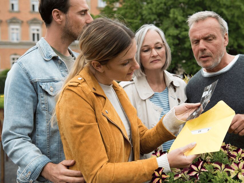 Munich Maxvorstadt: Outdoor Crime Mystery Game - Starting Point at the Bavarian National Museum