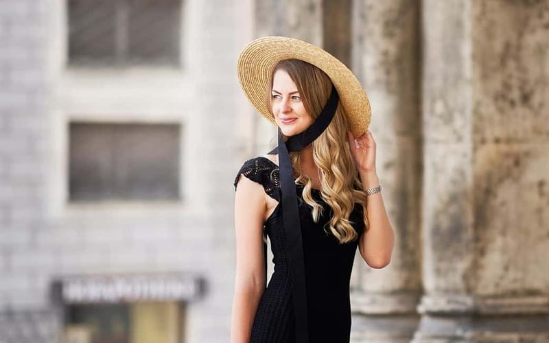 Munich: Old Town Photoshoot Tour - Starting at Munich’s Iconic Marienplatz