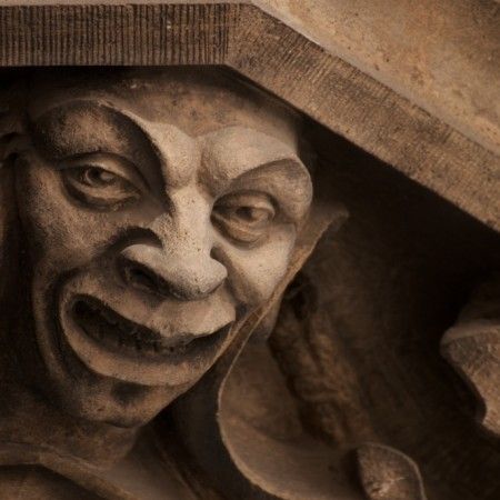 Munich: Spooky Tour of Old Town in German - Visiting the Kreuzviertel and Graggenau Districts