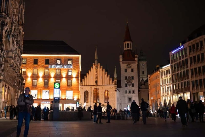 Munich: Torture, Fear, and Fun-tasy: Munich Old Town Ages 16 and up - Discover the Eerie Places of Munich’s Old Town