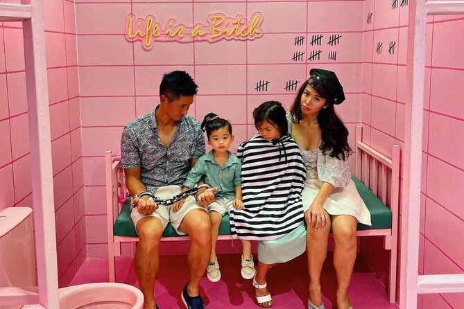 Museum of Selfies & Illusions Dubrovnik Ticket - A Variety of Interactive Sets for Every Mood