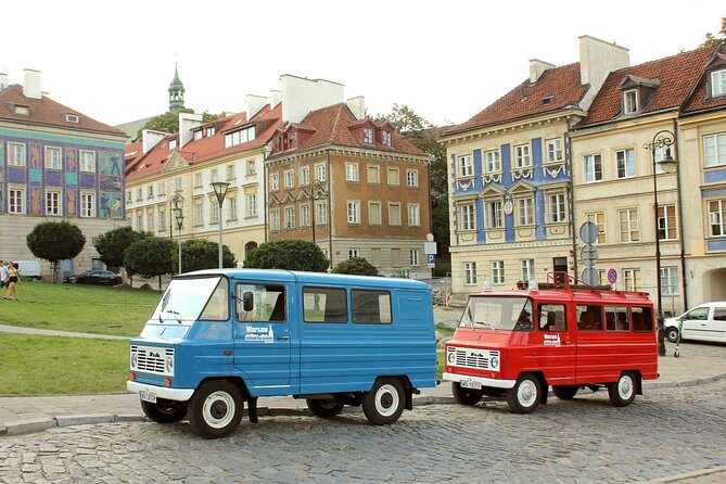 Must-do sites in Warsaw: retro car private tour with hotel pickup - Starting at Castle Square in Warsaw Old Town