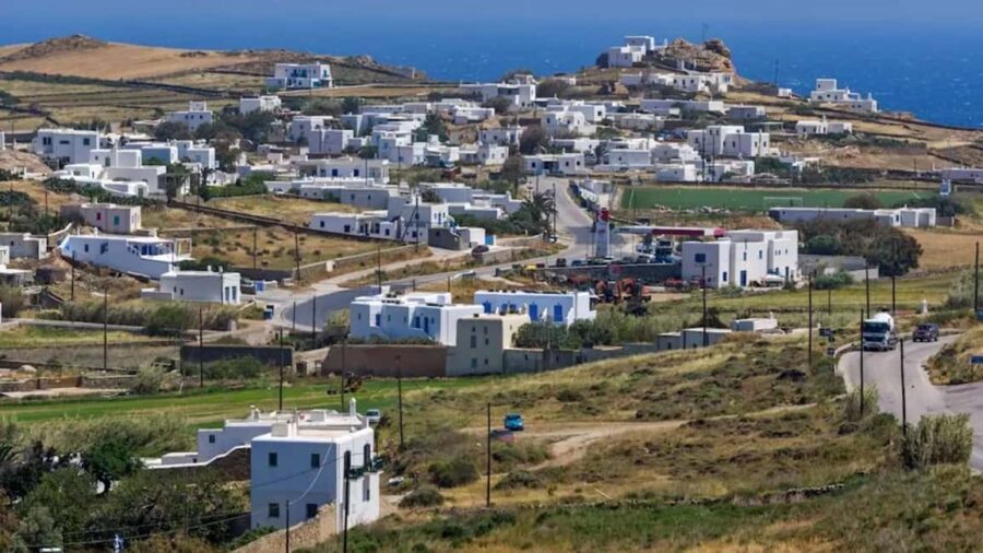 Mykonos 2-Hour Van Adventure:Highlights - Exploring the Traditional Charm of Ano Mera Village