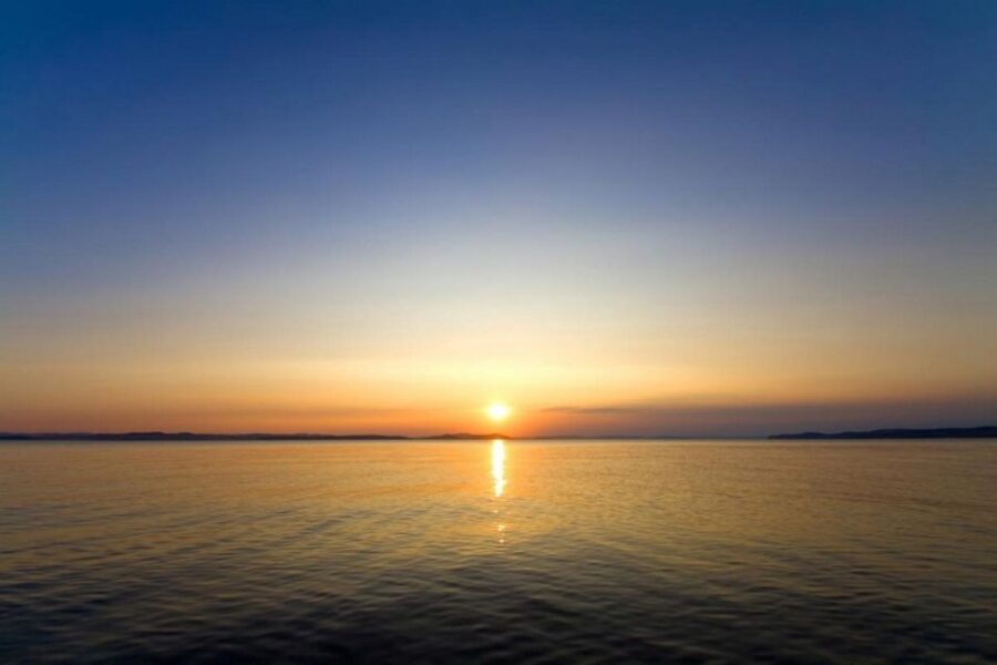 Mykonos: Private Aegean Sunset Cruise with Mykonian Platters - Starting Point at Matthew Tavern in Tourlos