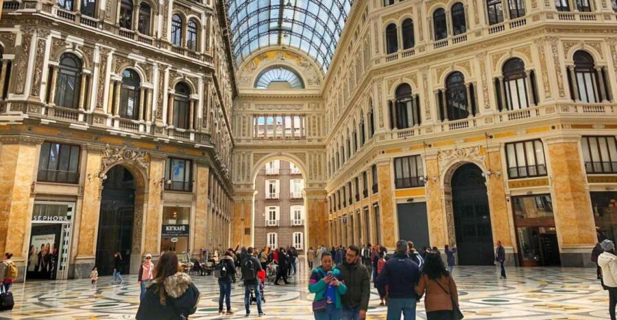 Naples Best City Highlights Tour with Local Guide - Starting Point at Piazza Municipio and the Easy Meeting Spot