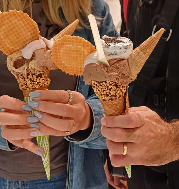 Naples: Street Food Tour with Typical Desserts exploring the authentic Naples - Meet Chef Anna: Your Culinary Guide in Naples