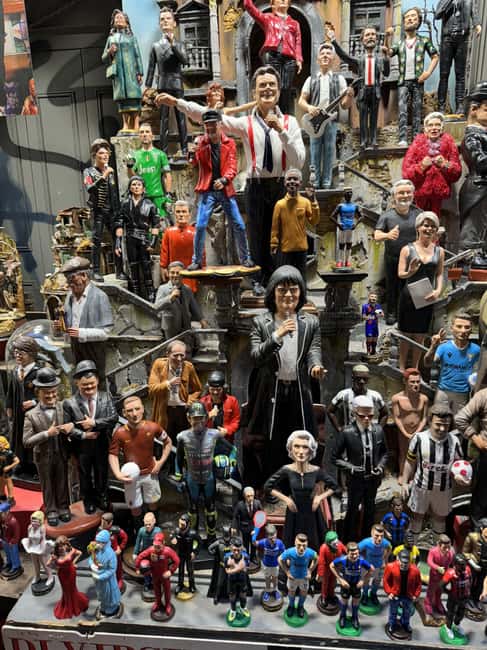 Naples Tour: San Gregorio Armeno, Nativity Scenes, and Shepherds - Discovering Historic Churches and Hidden Spots in Naples