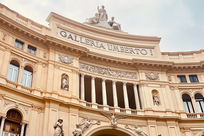 Naples Walking and Sightseeing Tour With Local Expert - Walking the Streets of Naples: Piazza del Municipio and Neptune Fountain