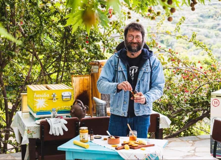 Naxos: Naxian Delights Private Culinary Tour with Tastings - Participating in Traditional Naxian Baking in Kinidaros