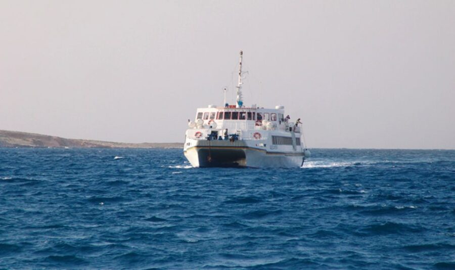 Naxos: Santorini Day Trip by Boat - Starting the Tour: From Naxos to Santorini by Boat