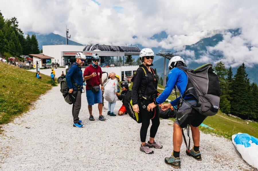 Neustift im Stubaital: Tandem Paragliding Flight - The Cable Car Ride to the Launch Point