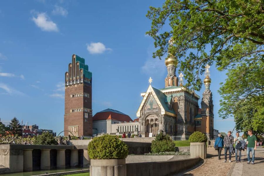 Nevin Alada | Raise the Roof: Guided tour at Mathildenhöhe Darmstadt - The Artist Behind the Installation: Nevin Alada