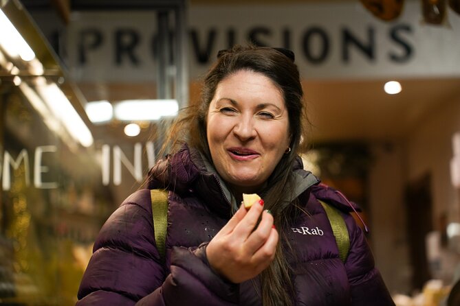 New! Edinburgh Old Town Food & Drinks Tour with Eating Europe - From the Old Town to the Castle District