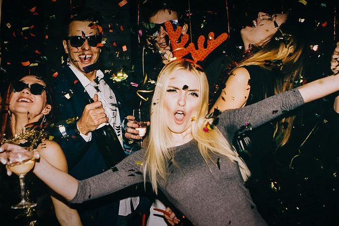 New Year's Eve Pub Crawl in Prague - Key Points