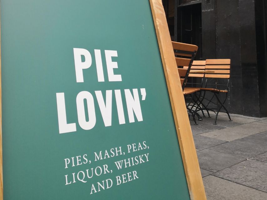 Newcastle: Grainger Town & Quayside Street Food Tour - Exploring Grainger Town on Foot with a Guided Tour