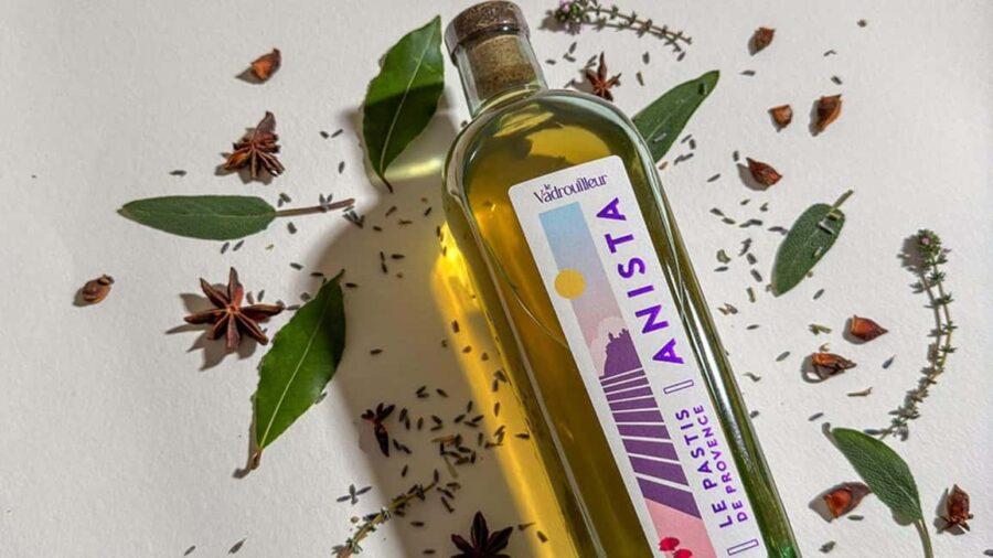 Nice: Craft your own gin with a master - 2 people - What Makes the Gin Workshop in Nice Unique