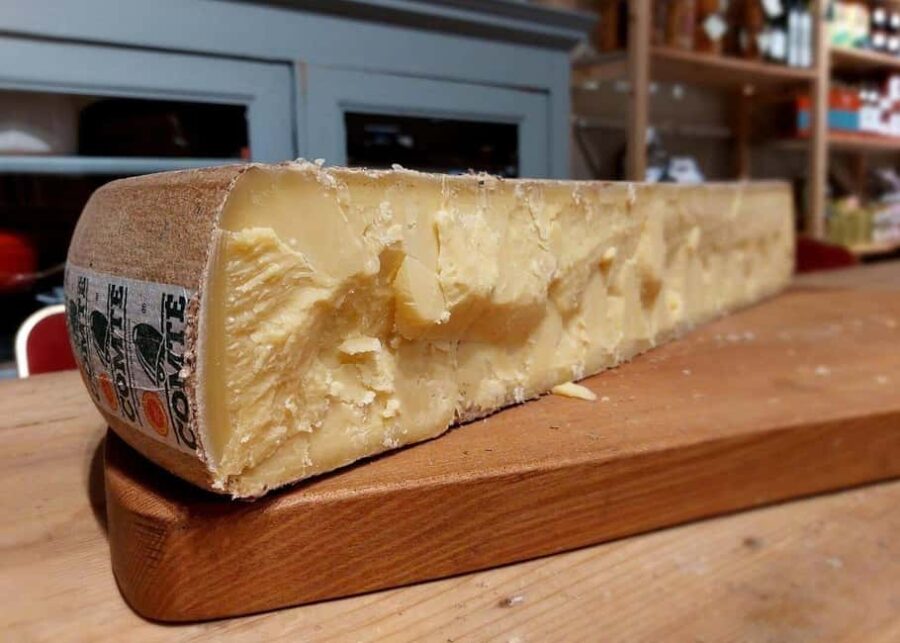 Nice: Discover our terroirs and enjoy a cheese and wine tasting - The Atmosphere in the Nice Cheese Cellar