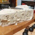 Nice: Tasting of 5 Niçoise and Italian cheeses in a local setting - Meeting Point and Practical Details