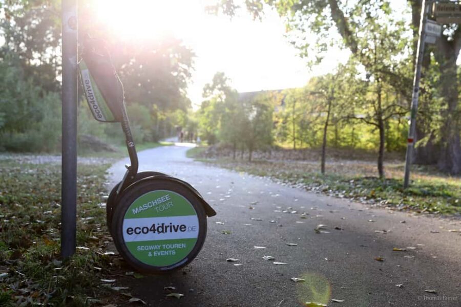 Nienburg: Private Segway fun tour Weser Bürgerpark Old Town  2.5 hours of fun - Physical Requirements and Suitability