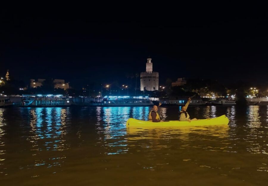 Night Kayak: Historic Seville, Triana and La Cartuja - Starting Point and Meeting Details in Seville