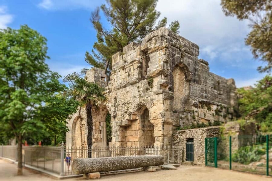 Nîmes, chronicle of a legacy from the Enlightenment to the Belle Époque - Starting at Les Jardins de La Fontaine: The Historic Heart of Nîmes